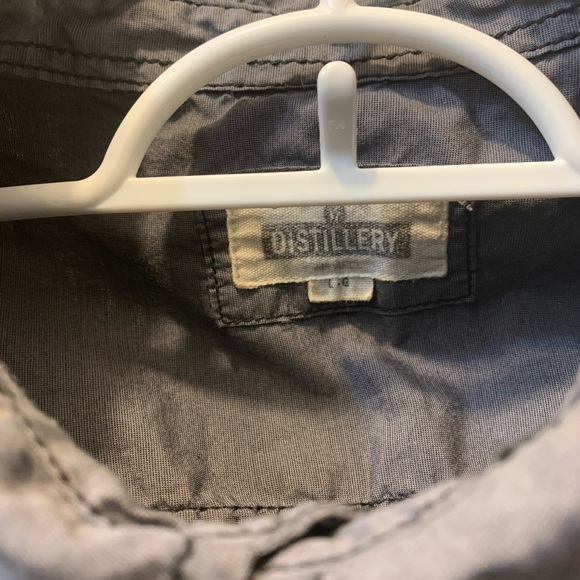 DISTILLERY mens LG grey short sleep snap button up. Used but loved. - Picture 2 of 3